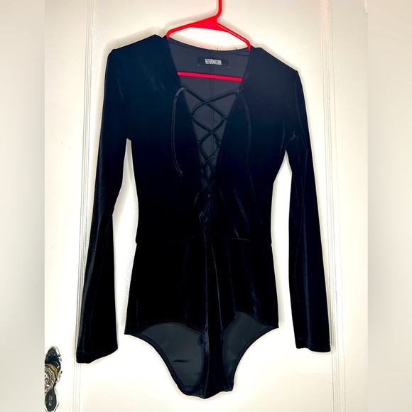 Velvet bodysuit - Picture 2 of 5